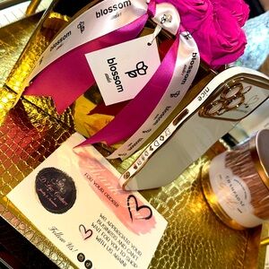 ⭐️FREE GIFT WITH ANY PURCHASE⭐️ iPhone 14 Pro Max case/cover⭐️ Dior Perfume ⭐️